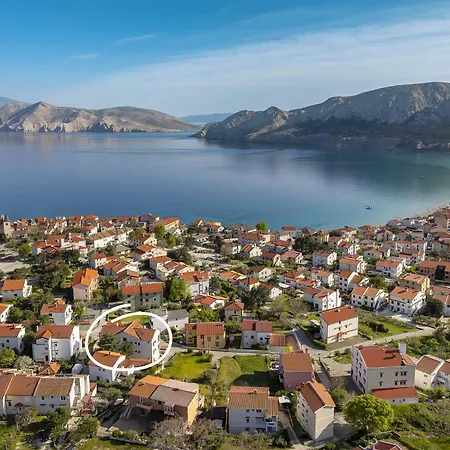 Vladan With Terrace * Baska (Krk)